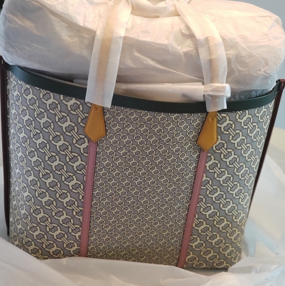 tory burch oversized tote